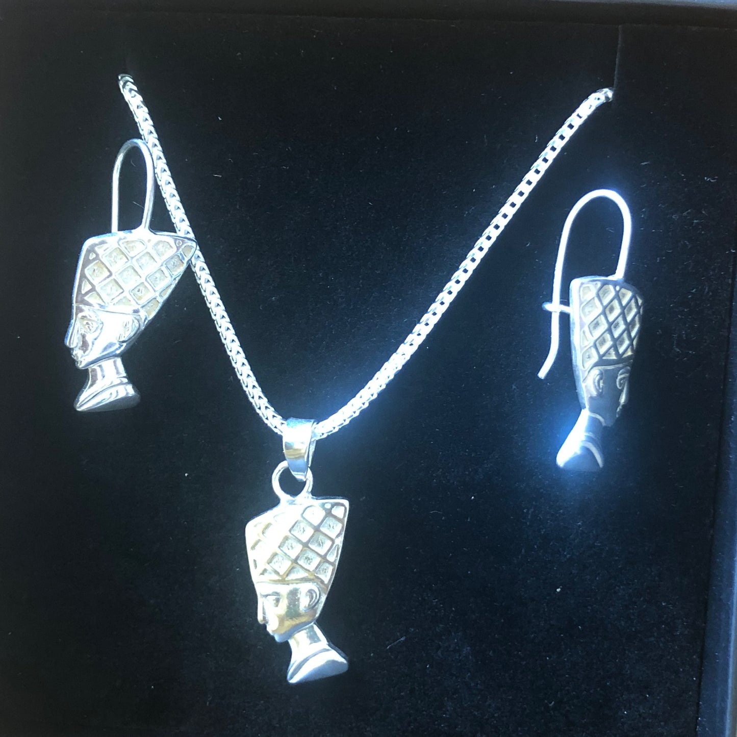 Sterling silver (925) Nefertiti set.