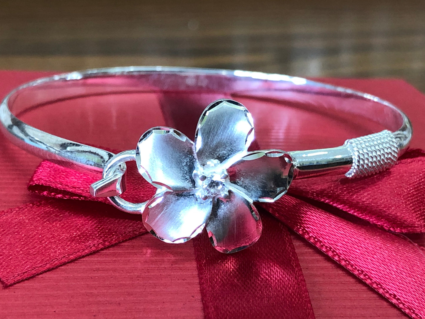 Sterling silver plumeria flower set.