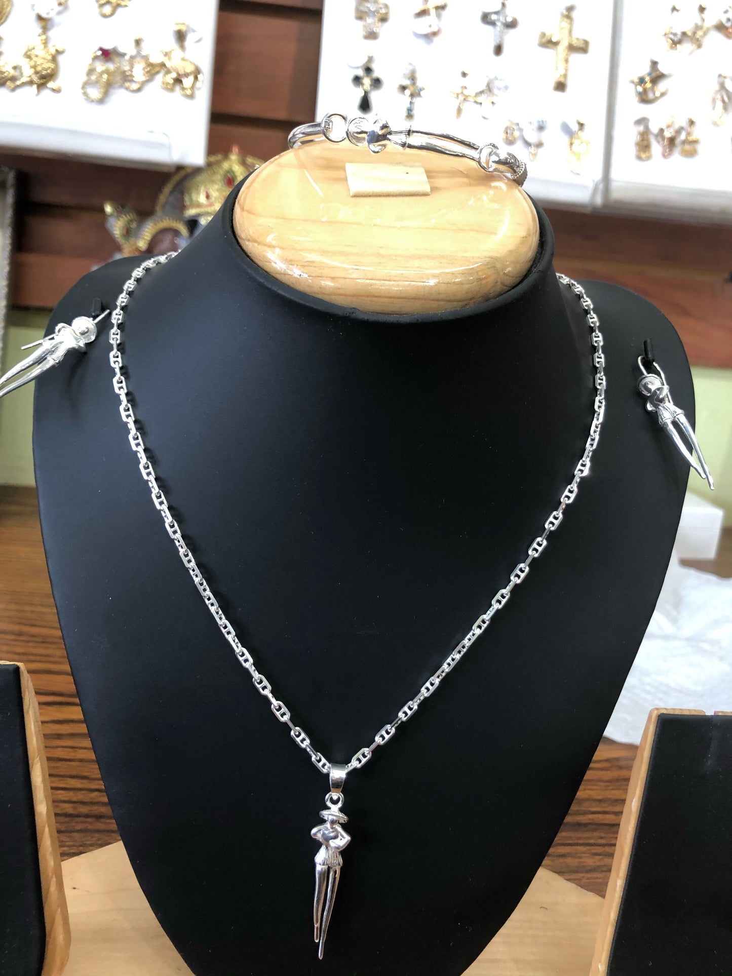 Moko jumbie Sterling silver (925) Collection.
