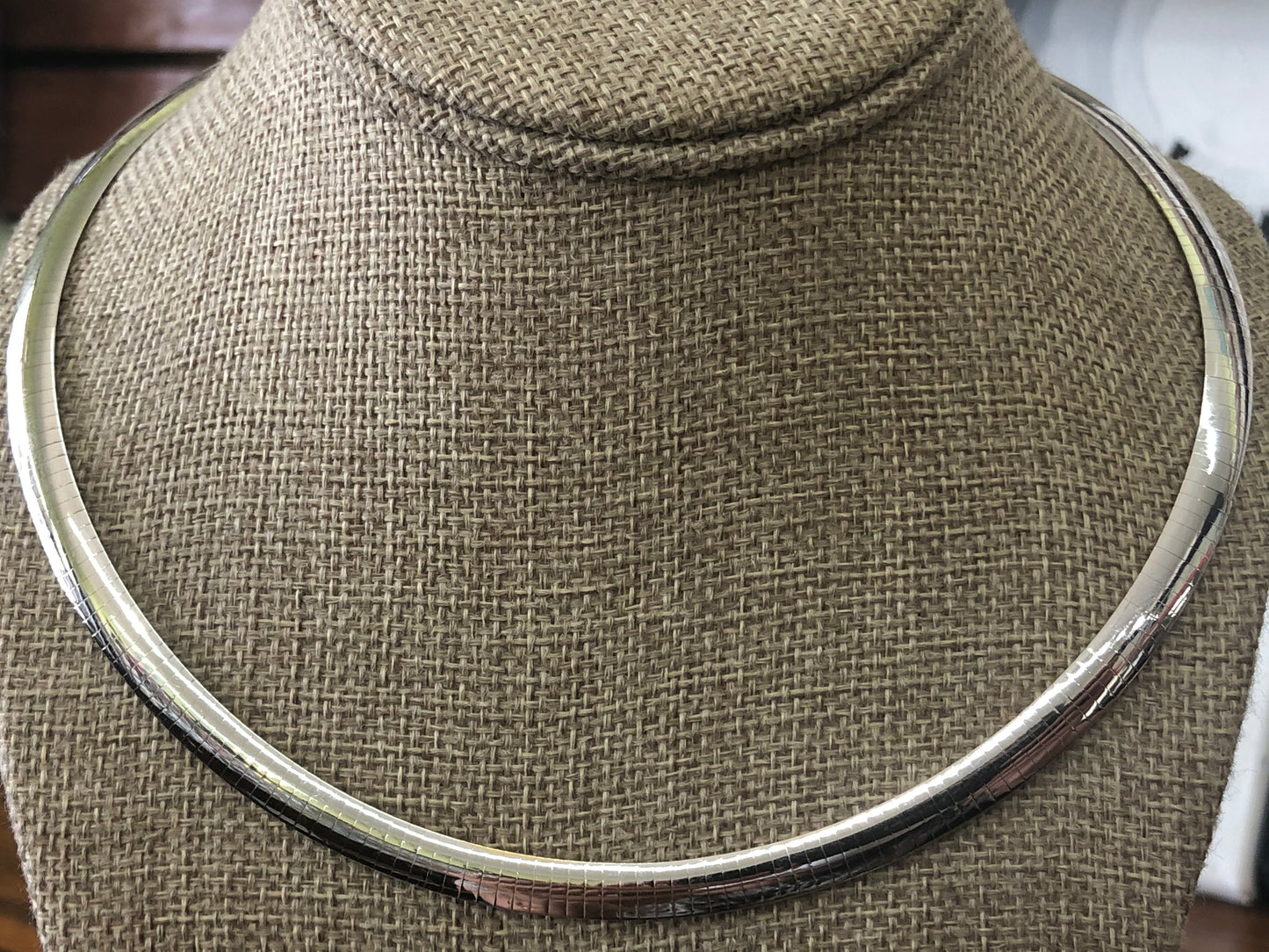 925 Sterling silver  reversible omega chain.