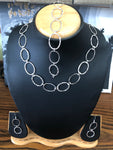 925 Sterling silver set.(Earrings,chain and hand chain)