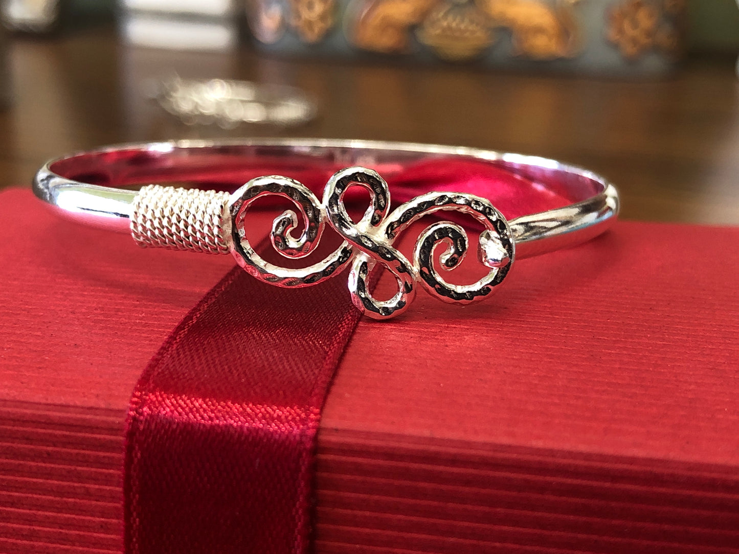 Sterling  Silver(925) infinity kid’s bracelet .