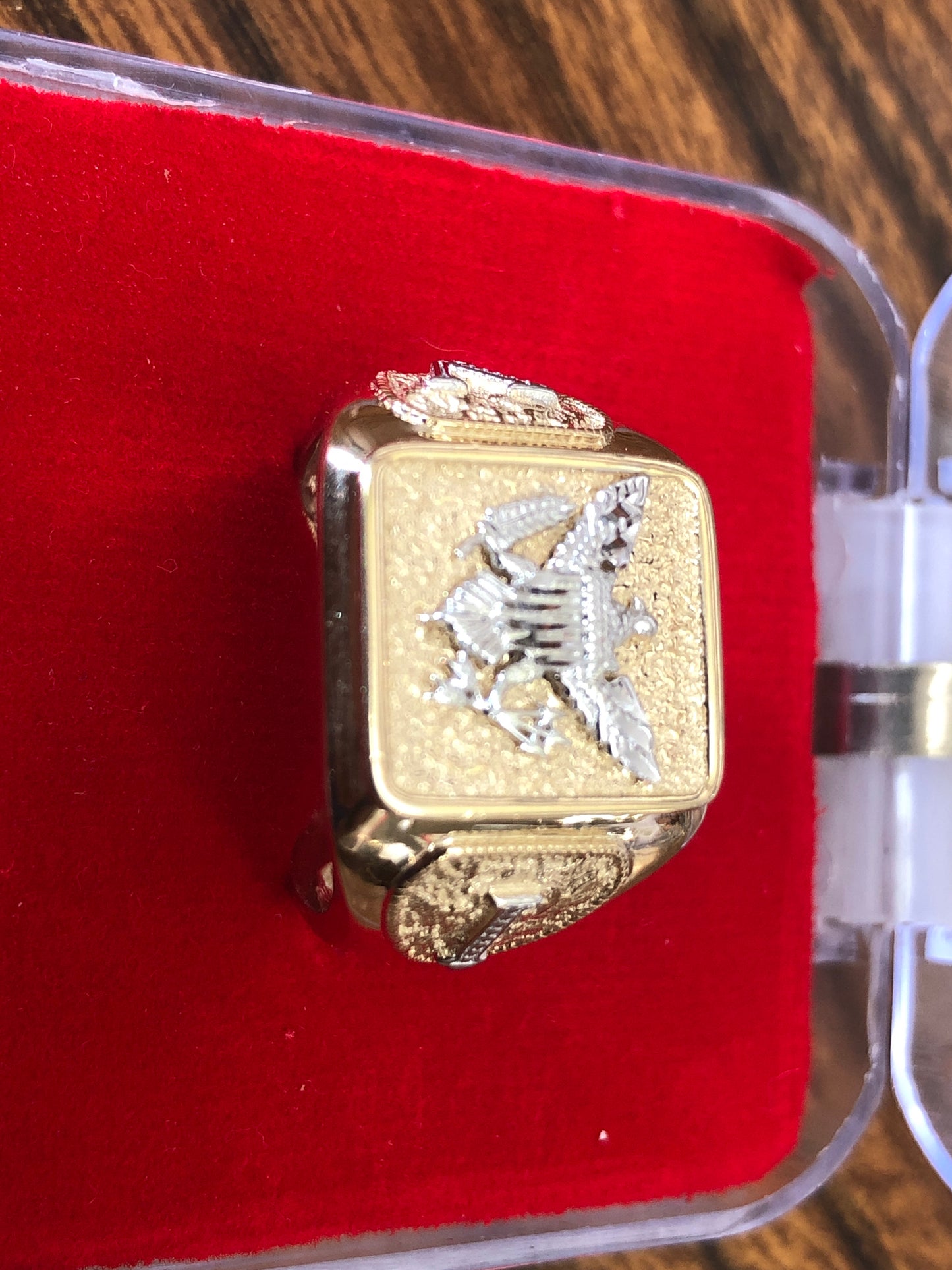 14 K solid gold VI Eagle men’s ring.