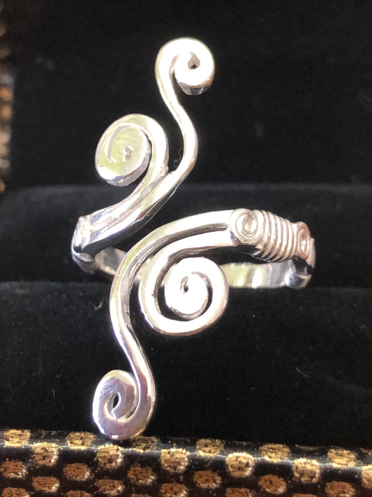 925 Sterling silver adjustable waves ring.