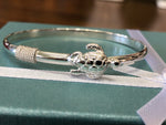 Sterling silver (925) turtle kid’s bracelet.